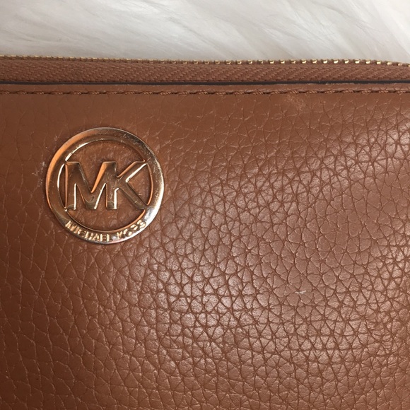 Michael Kors wallet phone case wristlet fulton - Picture 2 of 3